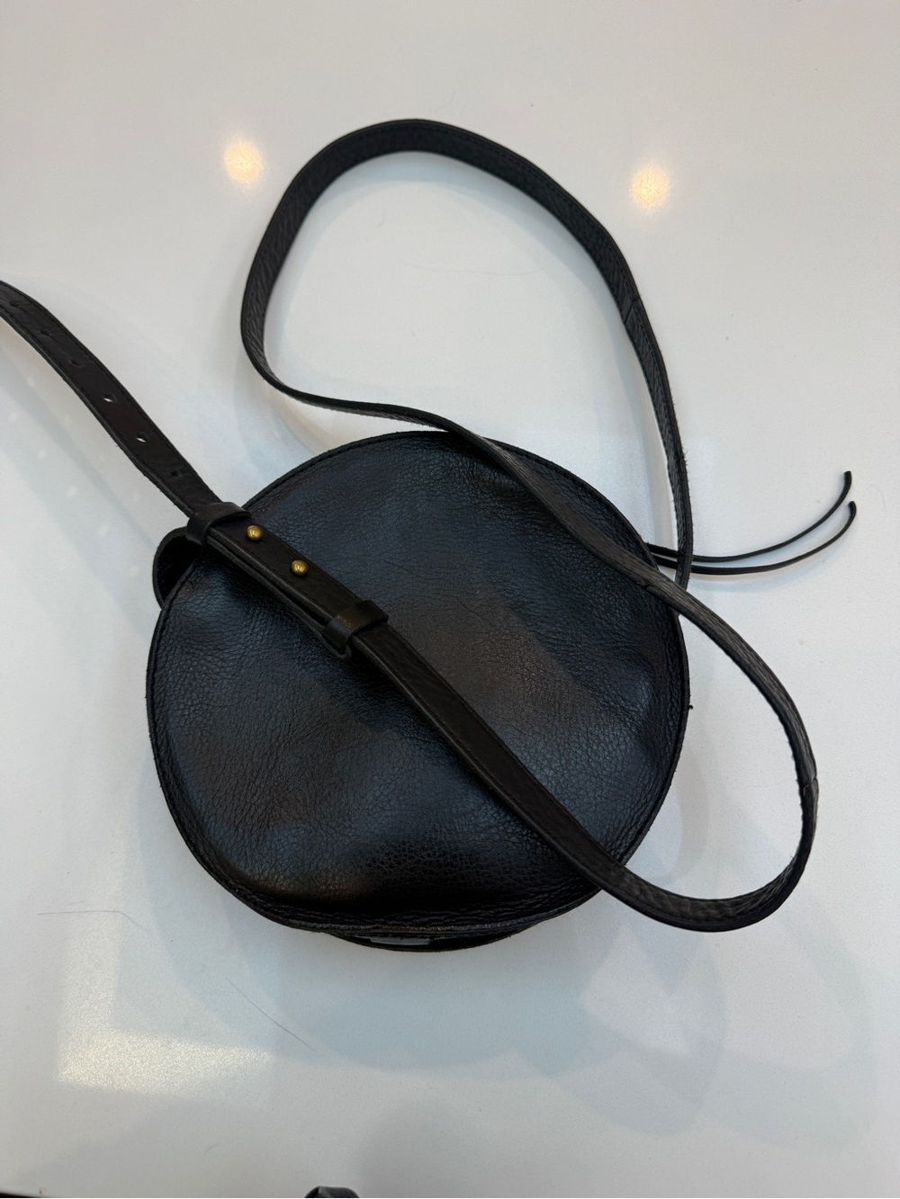 Madewell Black Leather Circular Crossbody Bag - Picture 9 of 16
